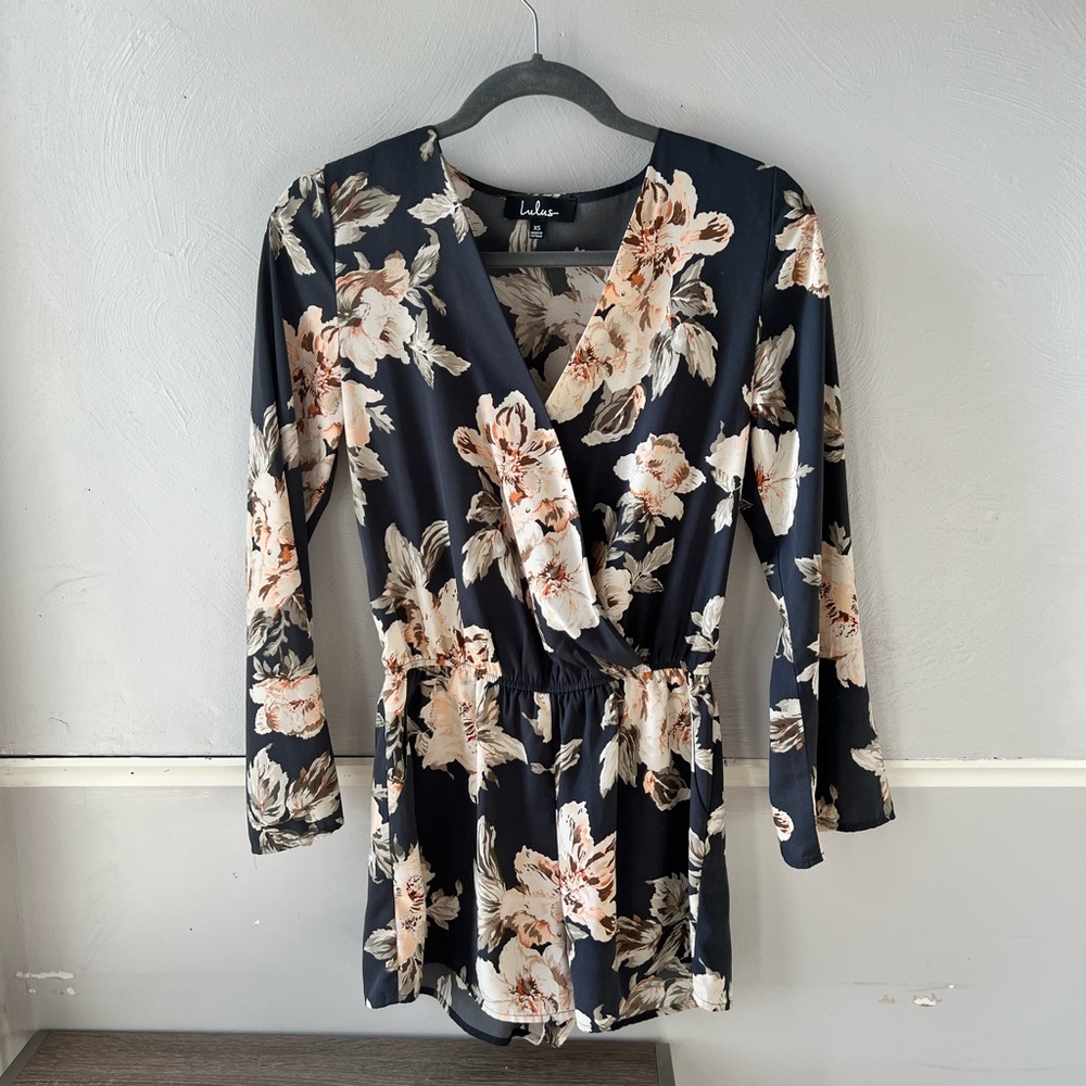 Lulus washed navy blue floral romper
